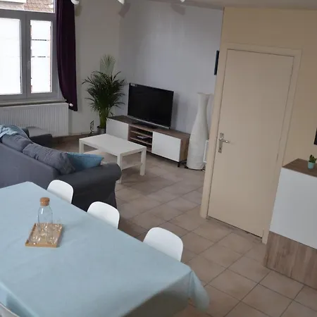 Sariks Place Bruggy